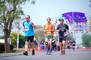 BIB: 521
                            <button type="button" onclick="openModal(10038893)" class="btn btn-primary btn-sm float-right btn-popup" data-toggle="modal" data-target=".modal-high-quality">
                        <i class="fas fa-shopping-cart"></i> Add to Cart
                    </button>
                                            <button type="button" onclick="isThisMe(10038893, true)" class="btn btn-success btn-sm float-right btn-popup btn-isme hidden" data-toggle="tooltip" data-placement="bottom" title="นี่คือรูปของคุณใช่ไหม คลิกที่นี่เพื่อเอาเข้าอัลบั้ม">
                        <i class="fas fa-plus"></i> Add to album
                    </button>
                    <button type="button" onclick="isThisMe(10038893, false)" class="btn btn-warning btn-sm float-right btn-popup btn-isnotme hidden">
                        <i class="fas fa-ban"></i> Remove from album
                    </button>